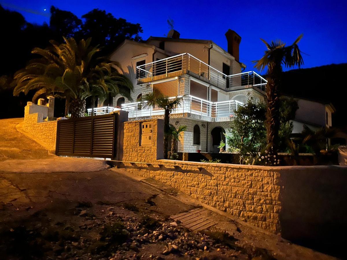Vacation Home Lucija Slatina  Exterior foto